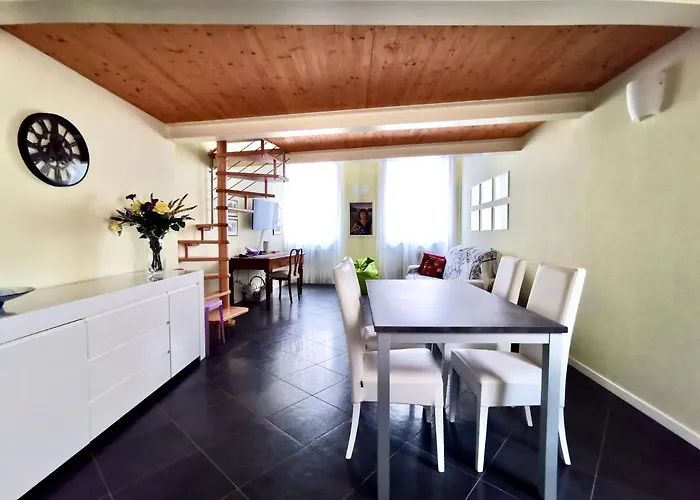 Manzoni By Design Studio דירה *